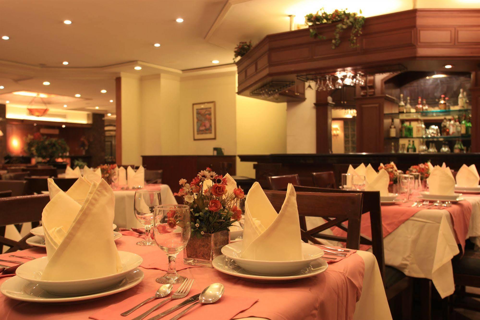 Mabini Mansion Hotel & Residential Suites Manila Ngoại thất bức ảnh