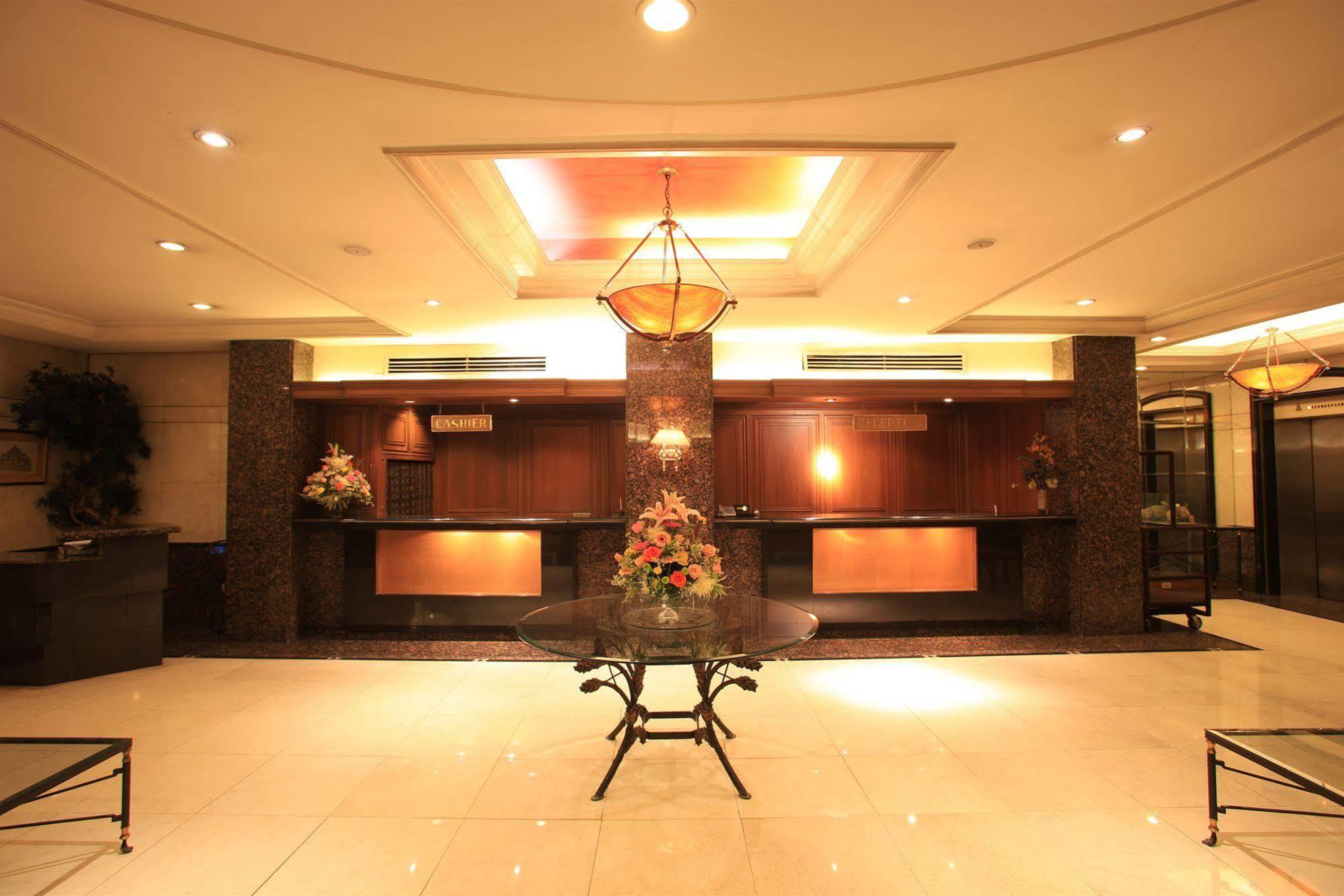 Mabini Mansion Hotel & Residential Suites Manila Ngoại thất bức ảnh